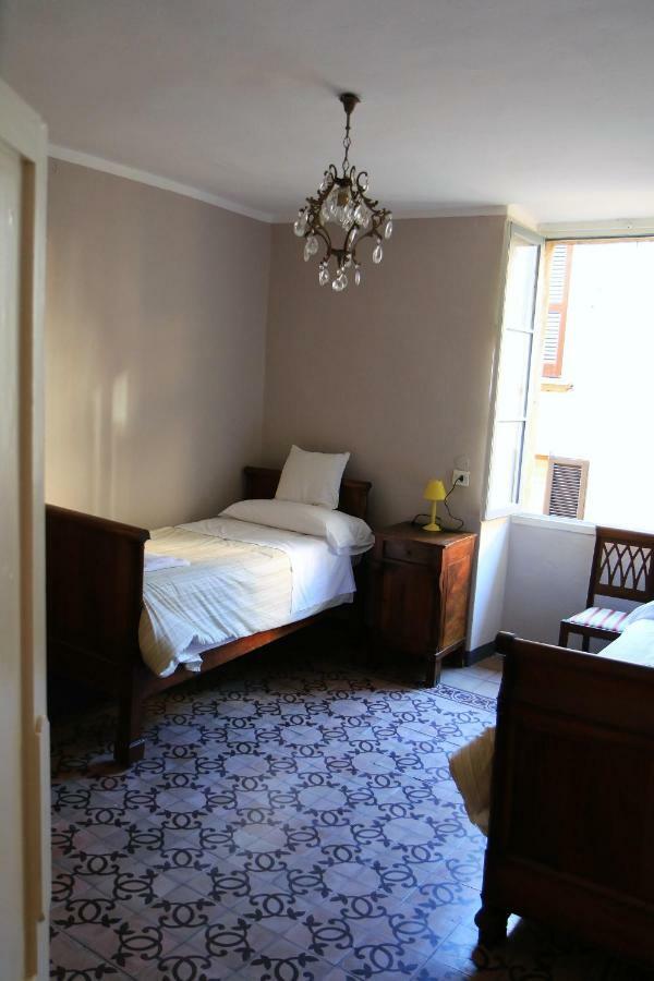 Bed & Breakfast Deco トルノ エクステリア 写真